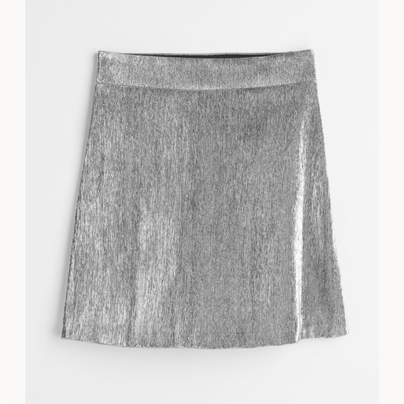 NWT H&M silver skirt - Picture 1 of 3